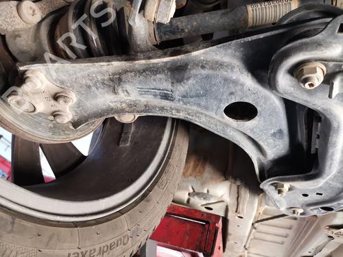 Used Right front suspension arm PEUGEOT 2008 I (CU_) [2013-2025]  26291956