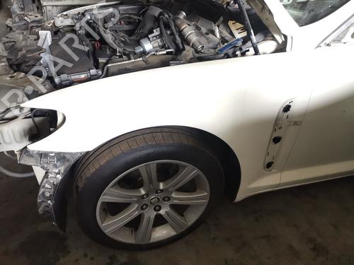Forkjerm venstre JAGUAR XF I (X250) 2.7 D (207 hp) 19939205