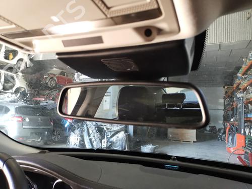 rear-mirror-jaguar-xf-sportbrake-x260-2017-36677155 main image