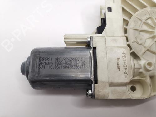 Right front window motor AUDI A1 (8X1, 8XK) | BP36677237E20 - Image 6