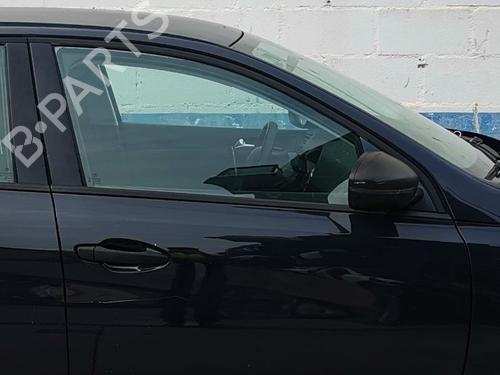 Used Right front door Right front door 32192070 32192070