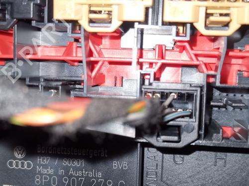 Used Fuse box Fuse box AUDI A3 (8P1) [2003-2013] 33470333 33470333