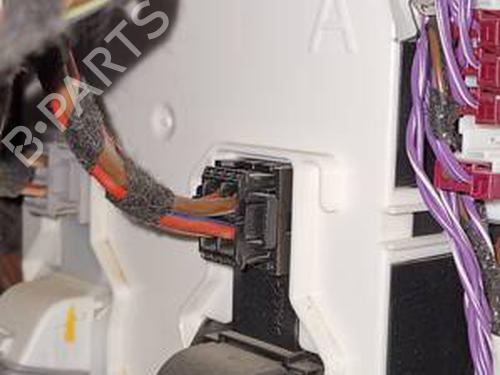 Fuse box MERCEDES-BENZ VITO Van (W447) 116 CDI 4x4 (447.601, 447.603, 447.605) | BP40153683E1 - Image 2