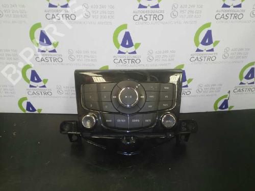 Used Radio CHEVROLET CRUZE (J300) 2.0 CDI (163 hp) 3642385