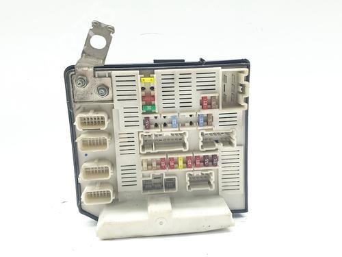 Used Fuse box Fuse box RENAULT MEGANE II (BM0/1_, CM0/1_) [2001-2012] 39518132 39518132