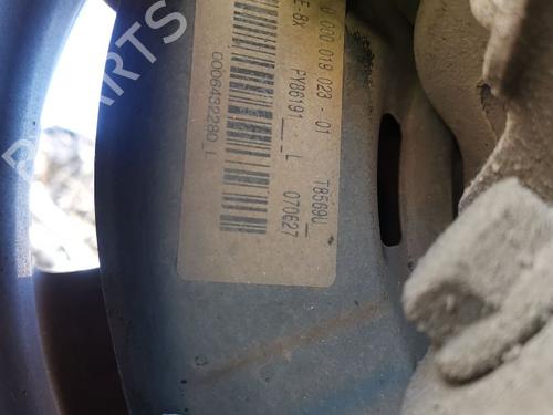 Used Left rear steering knuckle BMW 1 (E87) 118 d (143 hp) 32423233