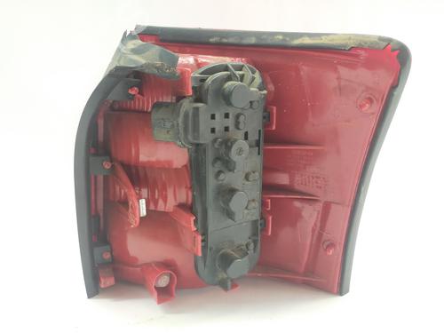 left-taillight-audi-a4-b6-avant-8e5-2000-2001-2002-2003-2004-2005-34214453 main image
