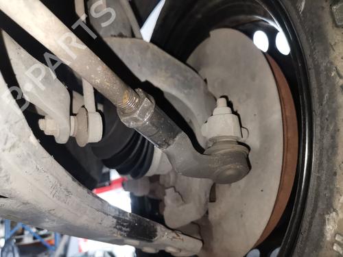 Used Right front steering knuckle Right front steering knuckle VOLVO V50 (545) 2.0 D (136 hp) 32857373 32857373