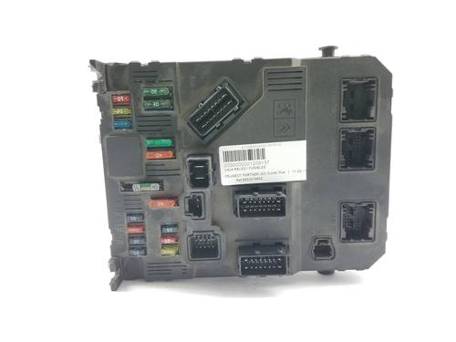 Used Fuse box PEUGEOT PARTNER MPV (5_, G_) [1996-2026]  31191133