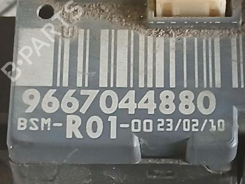 Used Fuse box CITROËN C4 Grand Picasso I (UA_) 1.6 HDi (109 hp) 31377373