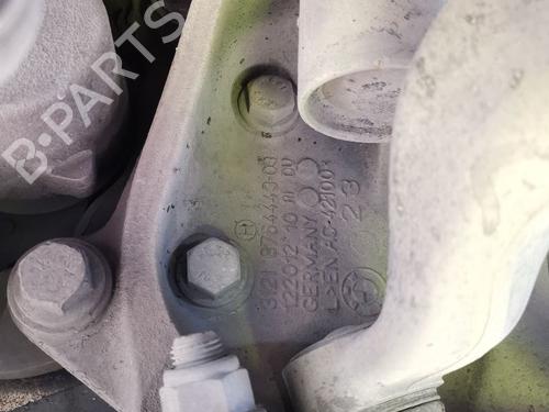 Used Left front steering knuckle BMW 1 (E87) 118 d (143 hp) 32423235