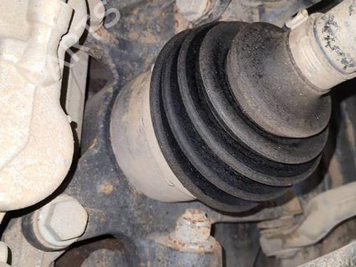 Used Left front steering knuckle Left front steering knuckle MERCEDES-BENZ VITO Van (W447) 116 CDI 4x4 (447.601, 447.603, 447.605) (163 hp) 40153649 40153649