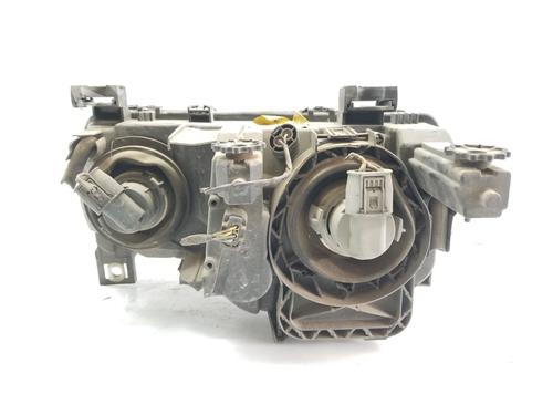 Right headlight BMW 3 (E46) 318 d | BP22608732C29 