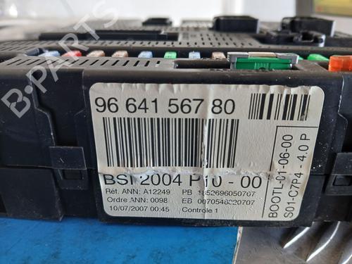 Used Fuse box Fuse box 38171858 38171858