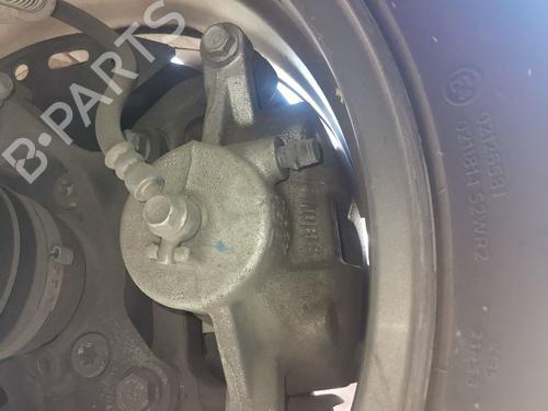 Used Left front brake caliper HYUNDAI i30 (PDE, PD, PDEN) [2016-2025]  30172397