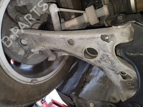 Used Right front suspension arm HONDA HR-V (RU) 1.6 i-DTEC (RU8) (120 hp) 30115469
