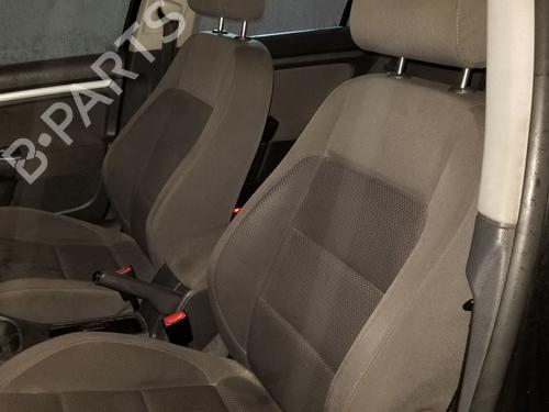 Used Front left seatbelt Front left seatbelt VW GOLF V (1K1) [2003-2010] 30614048 30614048