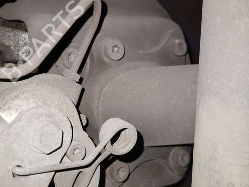 Mozzo posteriore sinistro Mozzo posteriore sinistro PEUGEOT 3008 II SUV (MC_, MR_, MJ_, M4_) [2016-2026] 33792679 33792679