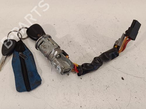 Ignition barrel RENAULT MASTER II Van (FD) [1998-2024]  17752768