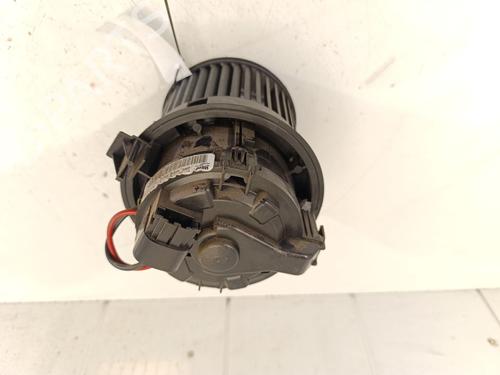 Heater blower motor PEUGEOT 208 I (CA_, CC_) 1.2 VTI 82 | BP25003281M62 