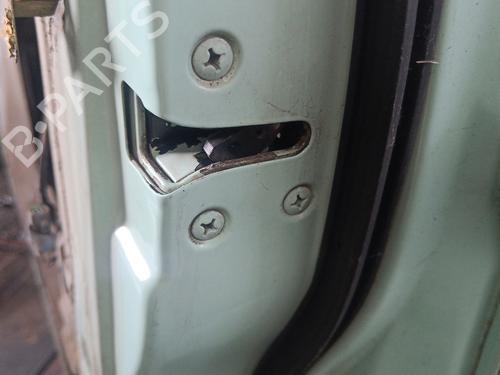 Højre fortil lås NISSAN TERRANO II (R20) 2.7 TD 4WD (101 hp) 31762398