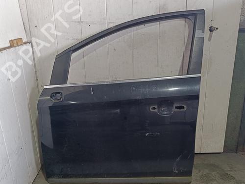Used Left front door FORD KUGA I 2.0 TDCi (136 hp) 12547676