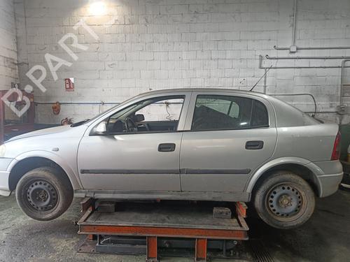Pièces Détachées Usagées OPEL ASTRA G Hatchback (T98) 2.0 DTI 16V (F08, F48) (101 hp) 4017219