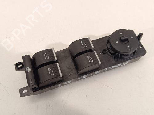 Used Left front window switch FORD FOCUS III 1.0 EcoBoost (125 hp) 16848681