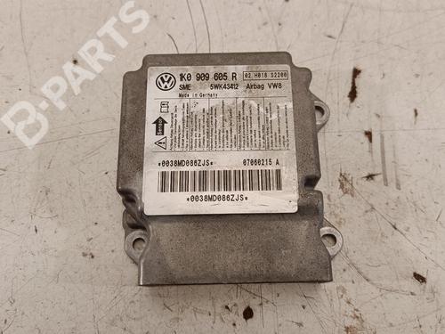 Used ECU airbags ECU airbags VW GOLF V (1K1) 1.6 FSI (115 hp) 10677331 10677331