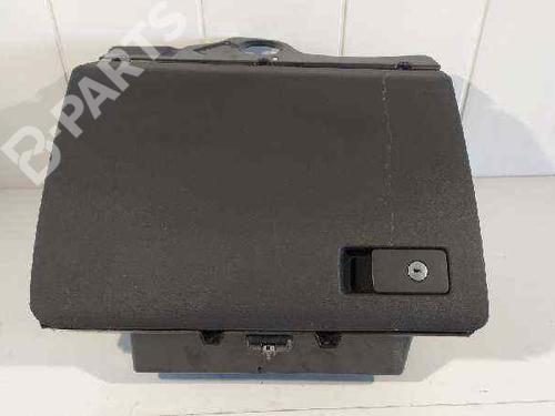 Used Glove box Glove box VW PASSAT B6 (3C2) 1.9 TDI (105 hp) 6080451 6080451