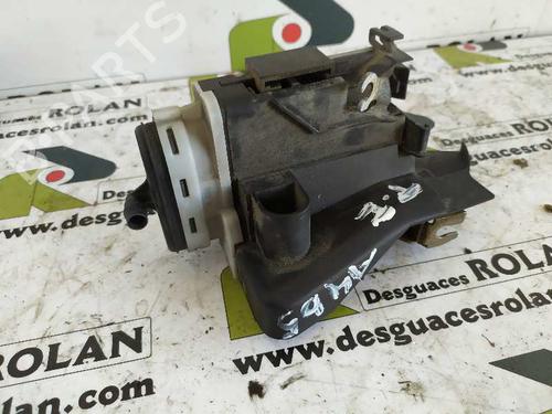 Rear left lock AUDI A4 B5 (8D2) 1.8 quattro BP4066602C100