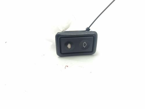 Used Right front window switch Right front window switch BMW 3 (E36) 318 tds (90 hp) 33677424 33677424