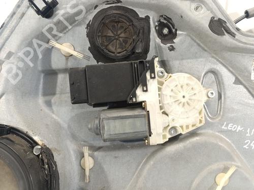 Front right window mechanism SEAT LEON (1M1) 1.9 TDI | BP29273204C23 
