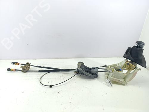 Used Gear lever PEUGEOT 3008 II SUV (MC_, MR_, MJ_, M4_) 1.6 BlueHDi 120 (120 hp) 32361309