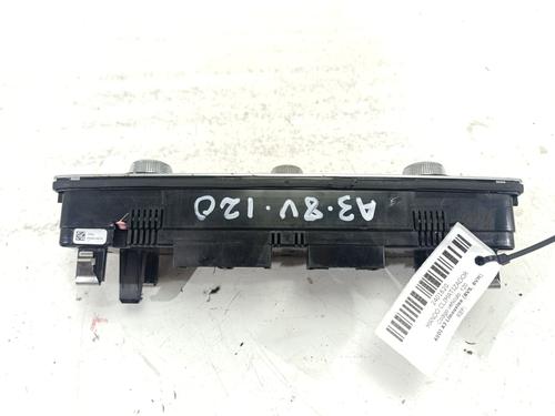 Climate control AUDI A3 Limousine (8VS, 8VM) 2.0 TDI | BP30169468I5