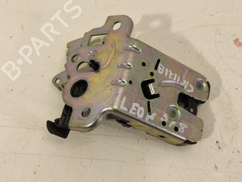 Tailgate lock SEAT LEON ST (5F8) 1.6 TDI | BP9811495C101 