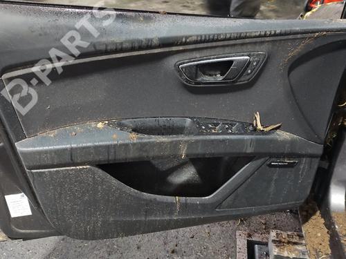 Used Left front door panel Left front door panel SEAT LEON (5F1) 1.6 TDI (105 hp) 9646997 9646997
