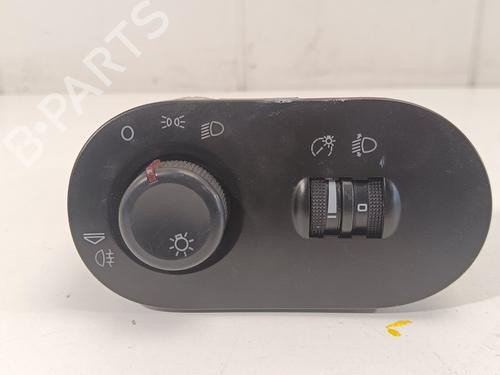 Used Headlight switch SEAT IBIZA III (6L1) 1.9 SDI (64 hp) 15640681