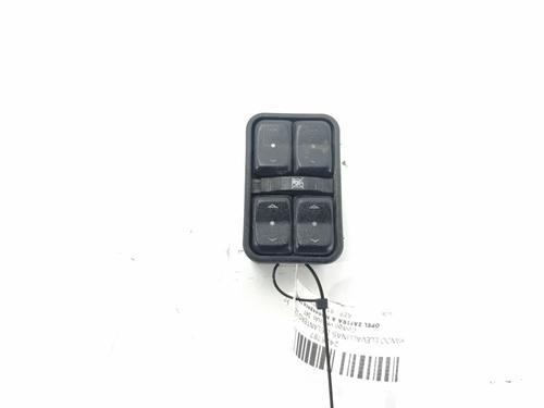 Used Left front window switch Left front window switch OPEL ZAFIRA A MPV (T98) 2.2 DTI 16V (F75) (125 hp) 33677470 33677470