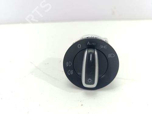 Licht Schakelaar VW GOLF VI (5K1) 2.0 TDI (140 hp) 32361323