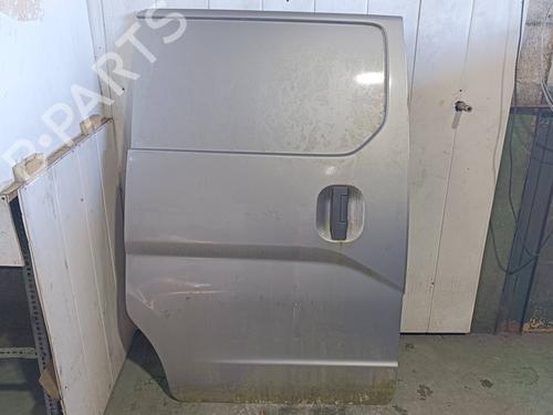 Used Right slide door NISSAN NV200 Van 1.5 dCi 85 (M20, M20N, M20M) (86 hp) 12547398