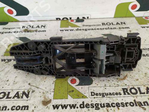 Used Front right exterior door handle VW GOLF VI (5K1) 1.6 TDI (105 hp) 4056197