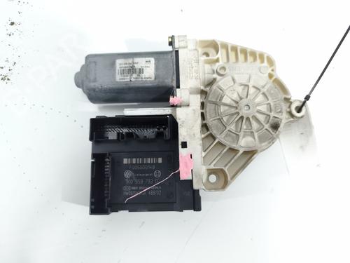 Vindusheismotor venstre foran Vindusheismotor venstre foran 38064962 38064962