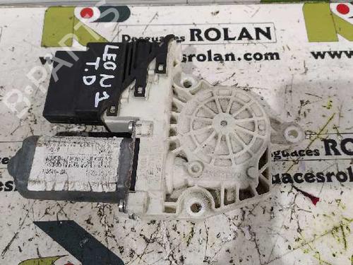 Used Right rear window motor SEAT LEON (1M1) [1999-2006]  5653746