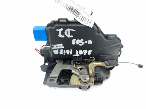 Used Front left lock Front left lock 37218485 37218485