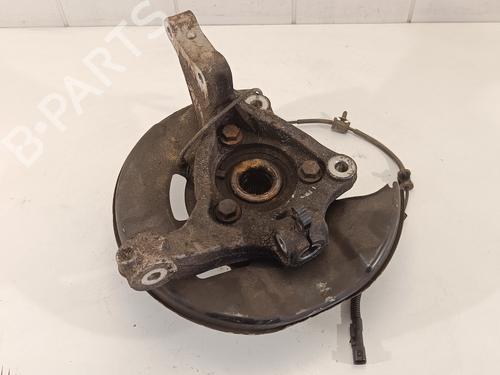 Used Left front steering knuckle OPEL INSIGNIA A (G09) [2008-2017]  15599919