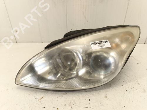 Used Left headlight HYUNDAI i30 (FD) 1.6 CRDi (116 hp) 26940642