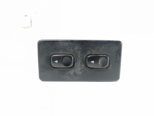 Used Left front window switch Left front window switch HYUNDAI GALLOPER II (JK-01) 2.5 TD intercooler (99 hp) 35962353 35962353