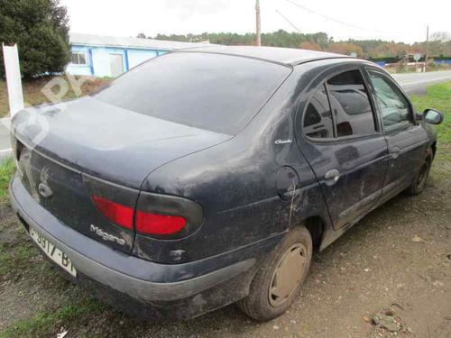 Left front indicator RENAULT MEGANE I Classic (LA0/1_)  | BP4051282C32 