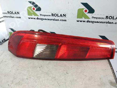 Used Left taillight FORD FIESTA V (JH_, JD_) [2001-2014]  4061886